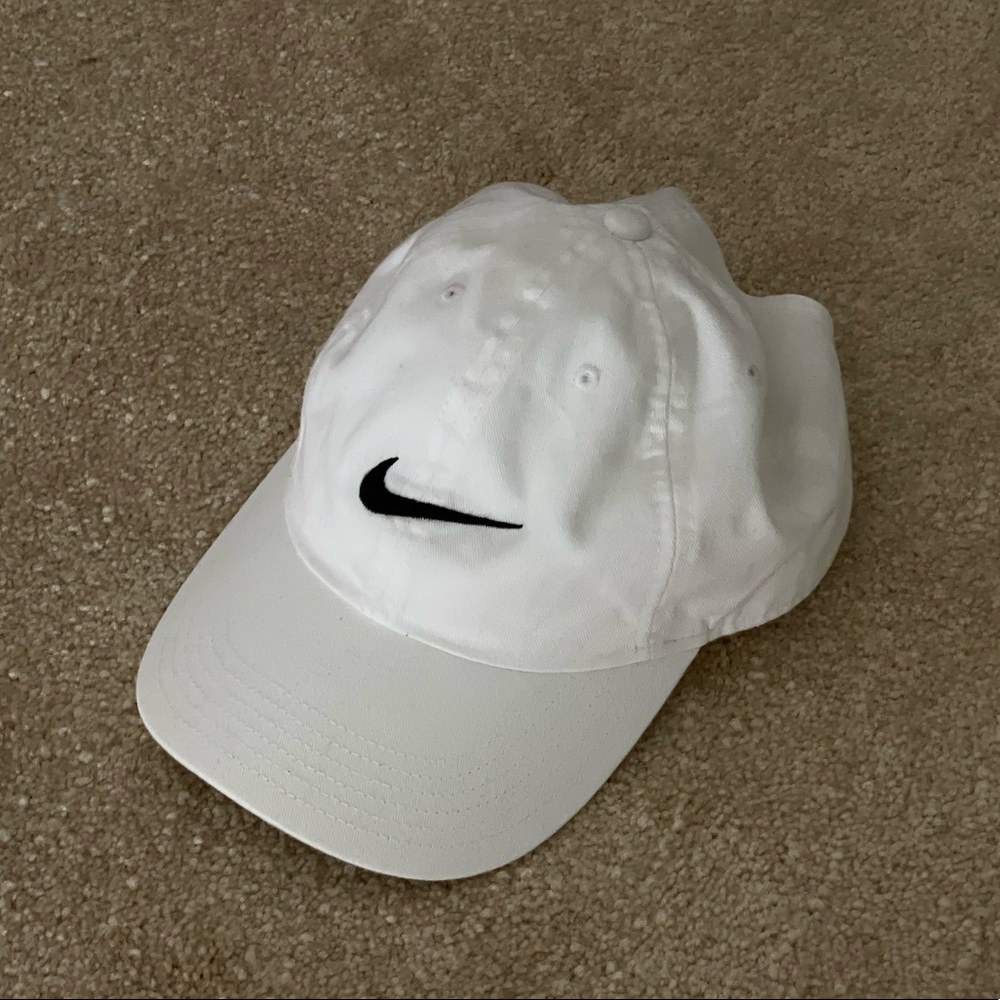Nike White Swoosh Logo Baseball Hat